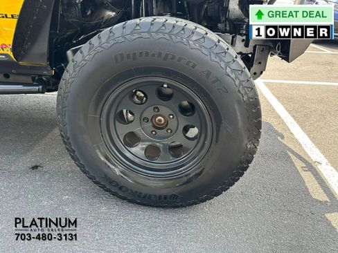 Used 2015 Jeep Wrangler Unlimited Sport AWD/4WD image 21