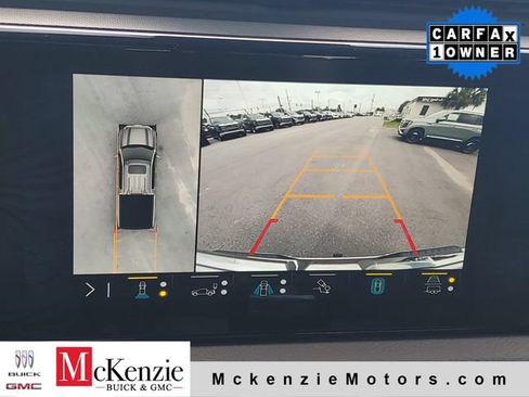 Used 2023 GMC Sierra 1500 Denali w/ Technology Package AWD/4WD image 18