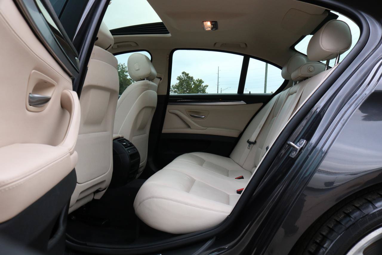 Used 2014 BMW 535i xDrive Sedan AWD/4WD image 35