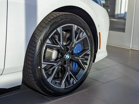 Used 2026 BMW M235i xDrive w/ Technology Package AWD/4WD image 6