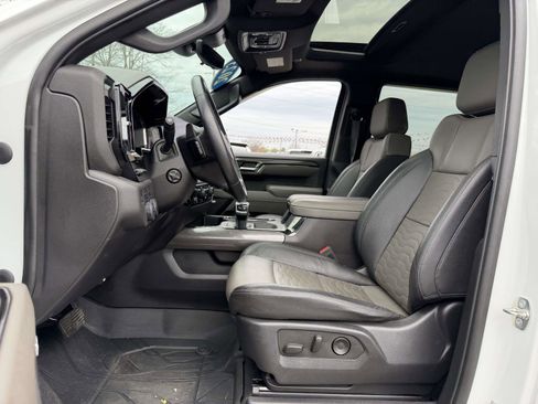 Certified 2023 Chevrolet Silverado 1500 ZR2 w/ Technology Package image 14