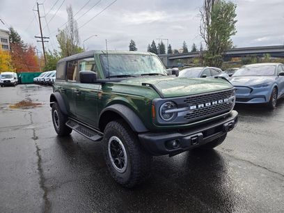 New 2025 Ford Bronco Badlands w/ Sasquatch Package