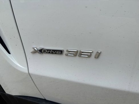 Used 2018 BMW X5 xDrive35i image 9