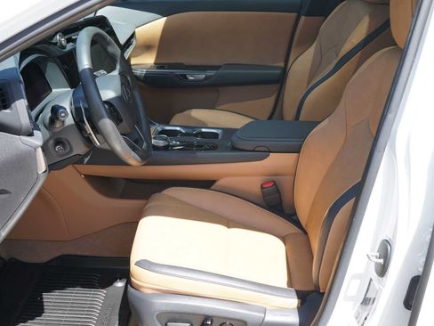 Used 2023 Lexus RZ 450e Premium w/ Technology Package AWD/4WD image 9