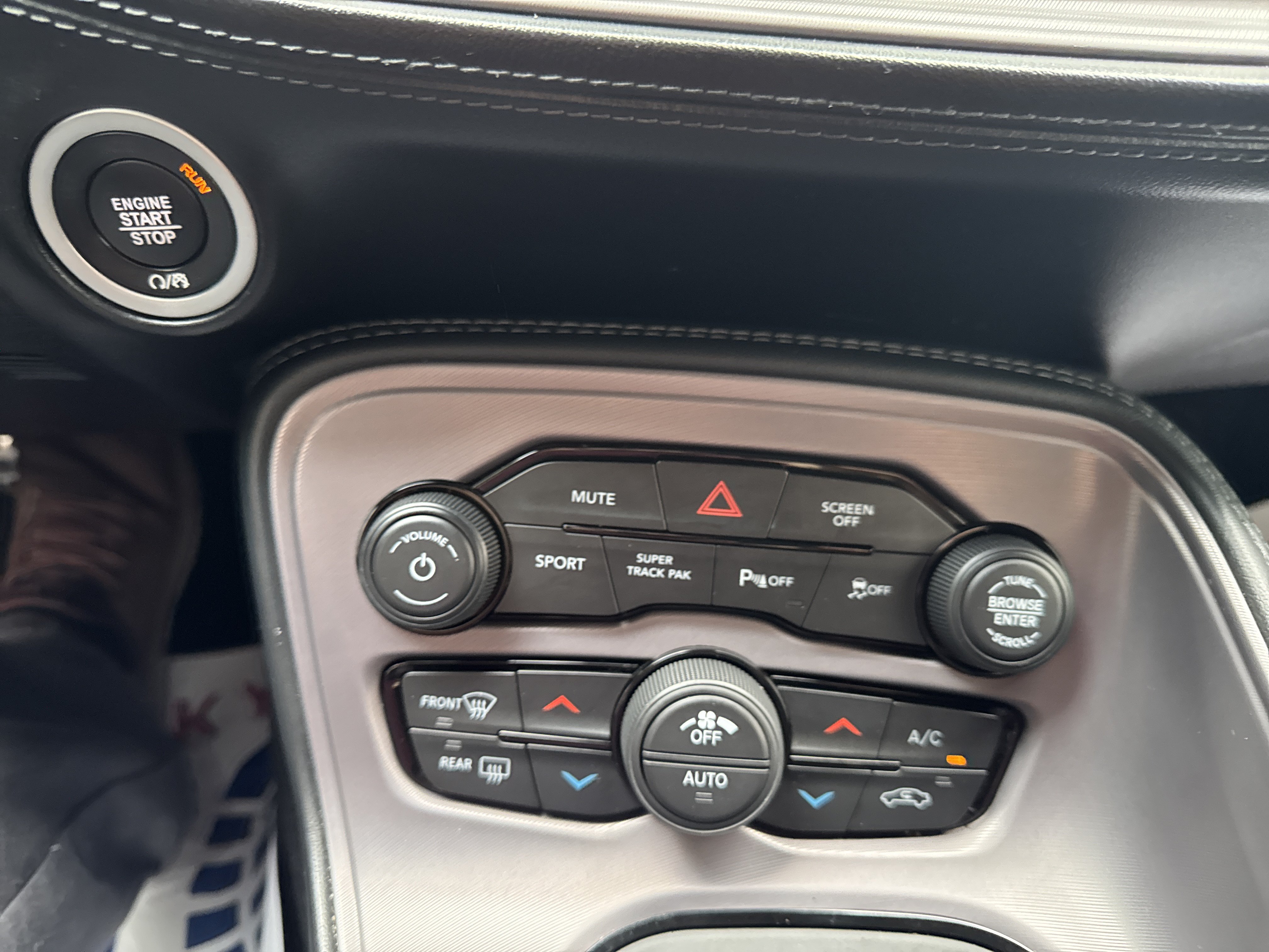 Used 2023 Dodge Challenger R/T w/ Plus Package RWD image 20
