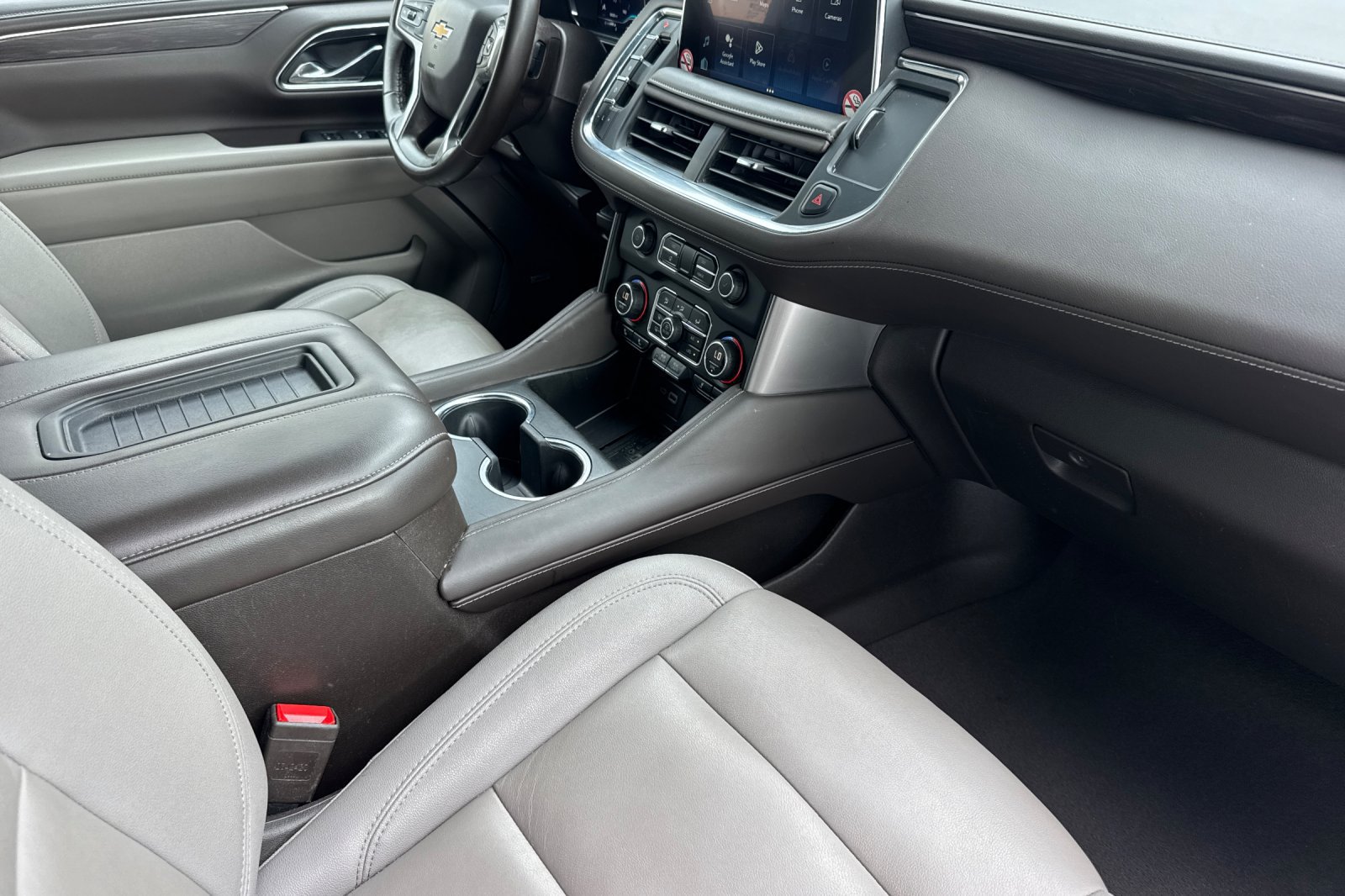 Used 2024 Chevrolet Tahoe LT AWD/4WD image 20