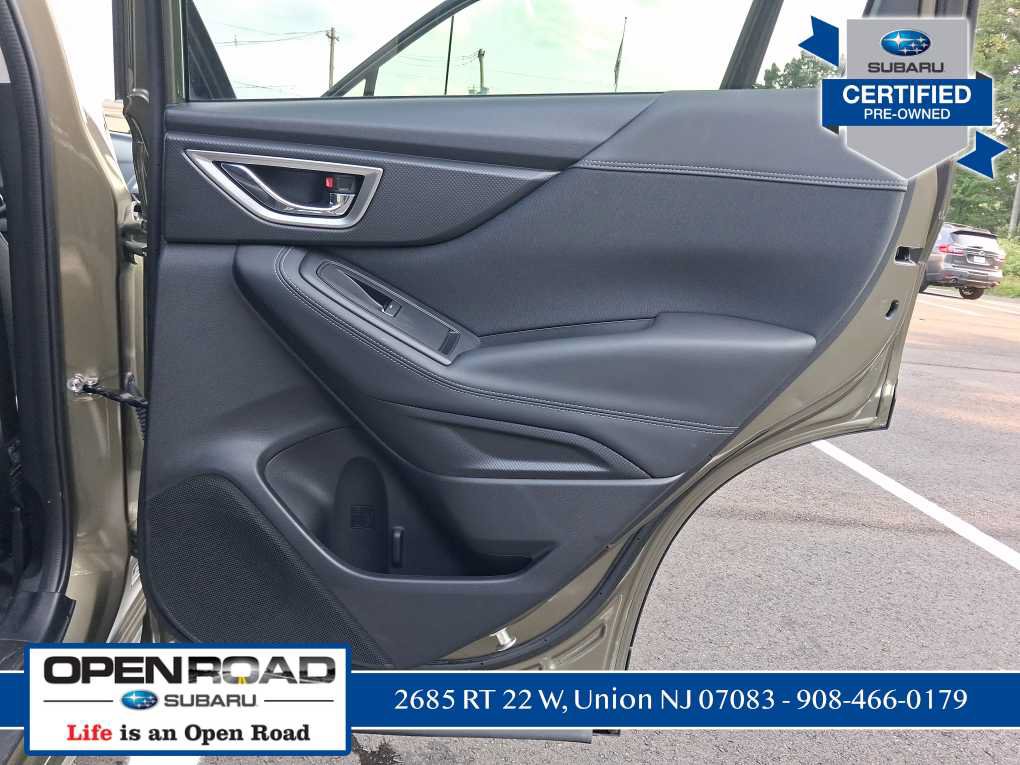 Certified 2023 Subaru Forester Premium AWD/4WD image 19