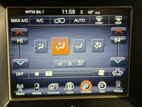 Used 2015 Jeep Grand Cherokee Overland w/ Advanced Technology Group image 23