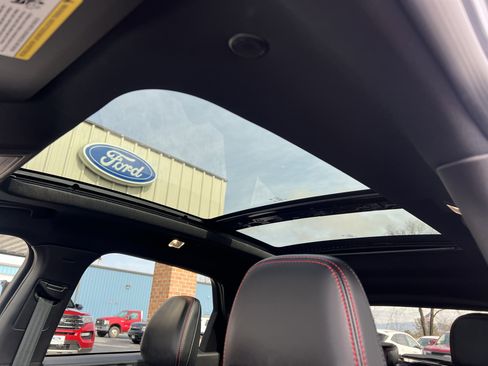 Used 2023 Ford Escape ST-Line w/ Tech Pack #1 image 12