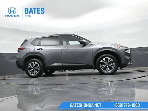 Used 2023 Nissan Rogue SV AWD/4WD image 36