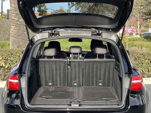 Used 2019 Mercedes-Benz GLC 43 AMG 4MATIC SUV - AMG PERFORMANCE E image 63