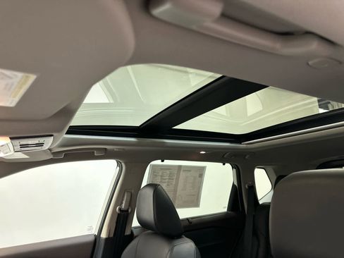 Certified 2023 Nissan Rogue SV w/ SV Premium Package image 5