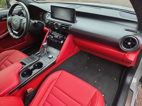 Certified 2025 Lexus IS 350 F Sport image 18
