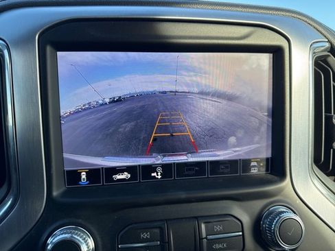 Used 2020 GMC Sierra 3500 SLT w/ SLT Convenience Package image 15