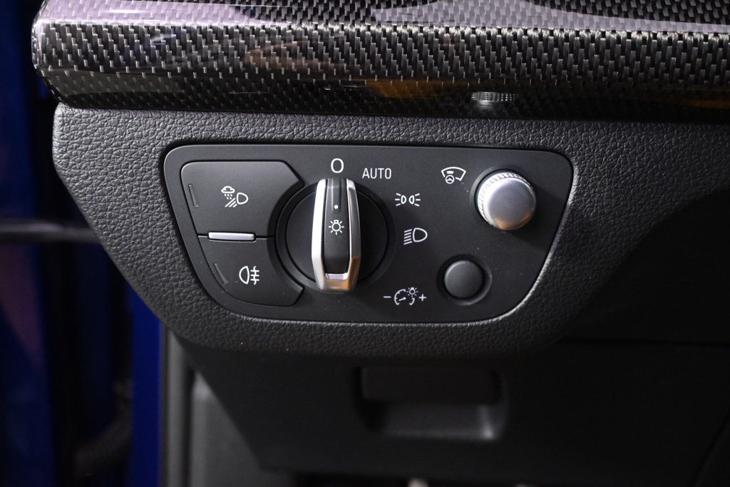 Used 2023 Audi SQ5 Prestige AWD/4WD image 24