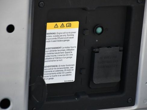 Used 2024 Ford F150 XLT w/ Mobile Office Package image 6