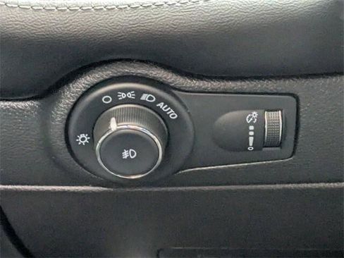 Certified 2022 Dodge Durango GT image 14