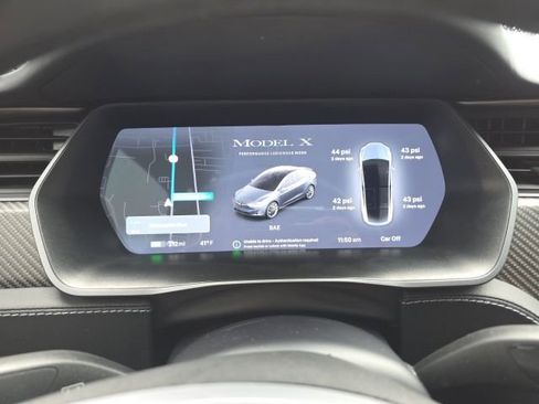 Used 2020 Tesla Model X Performance image 9