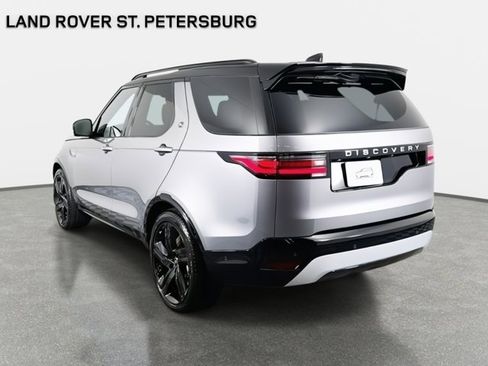 New 2026 Land Rover Discovery Limited Edition image 7