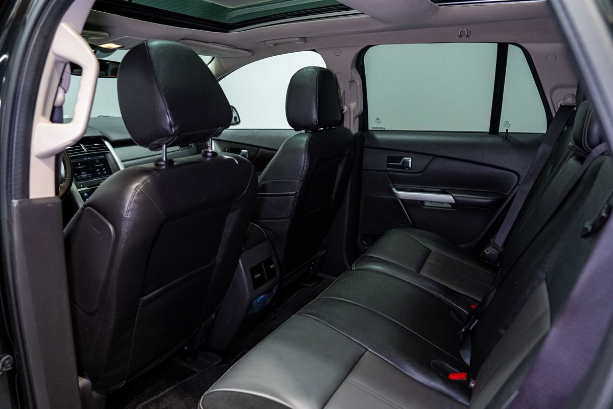 Used 2014 Ford Edge Sport w/ Driver Entry Package FWD image 17