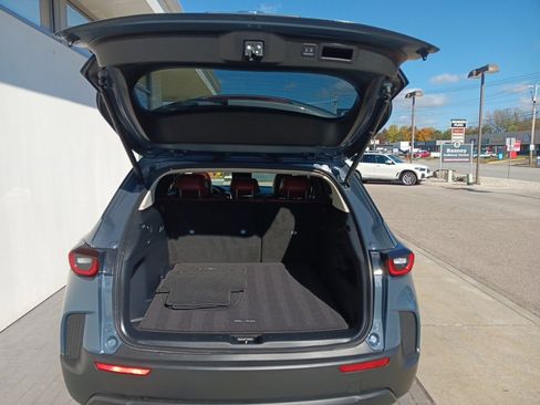 Certified 2025 MAZDA CX-50 2.5 Hybrid w/ Premium Plus Pkg image 8