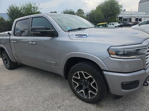 Used 2025 RAM 1500 Laramie w/ Laramie Southwest Edition AWD/4WD image 5
