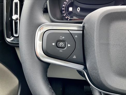 New 2026 Volvo XC40 B5 Plus w/ Protection Package Premier image 17