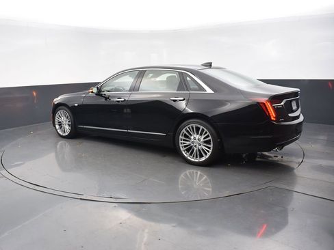 Used 2020 Cadillac CT6 Premium Luxury image 3