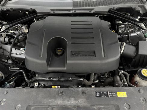 Used 2022 Land Rover Defender 110 X image 32