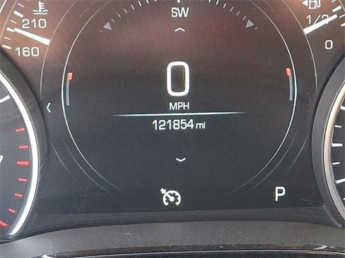 Used 2019 Cadillac XT5 Platinum image 21