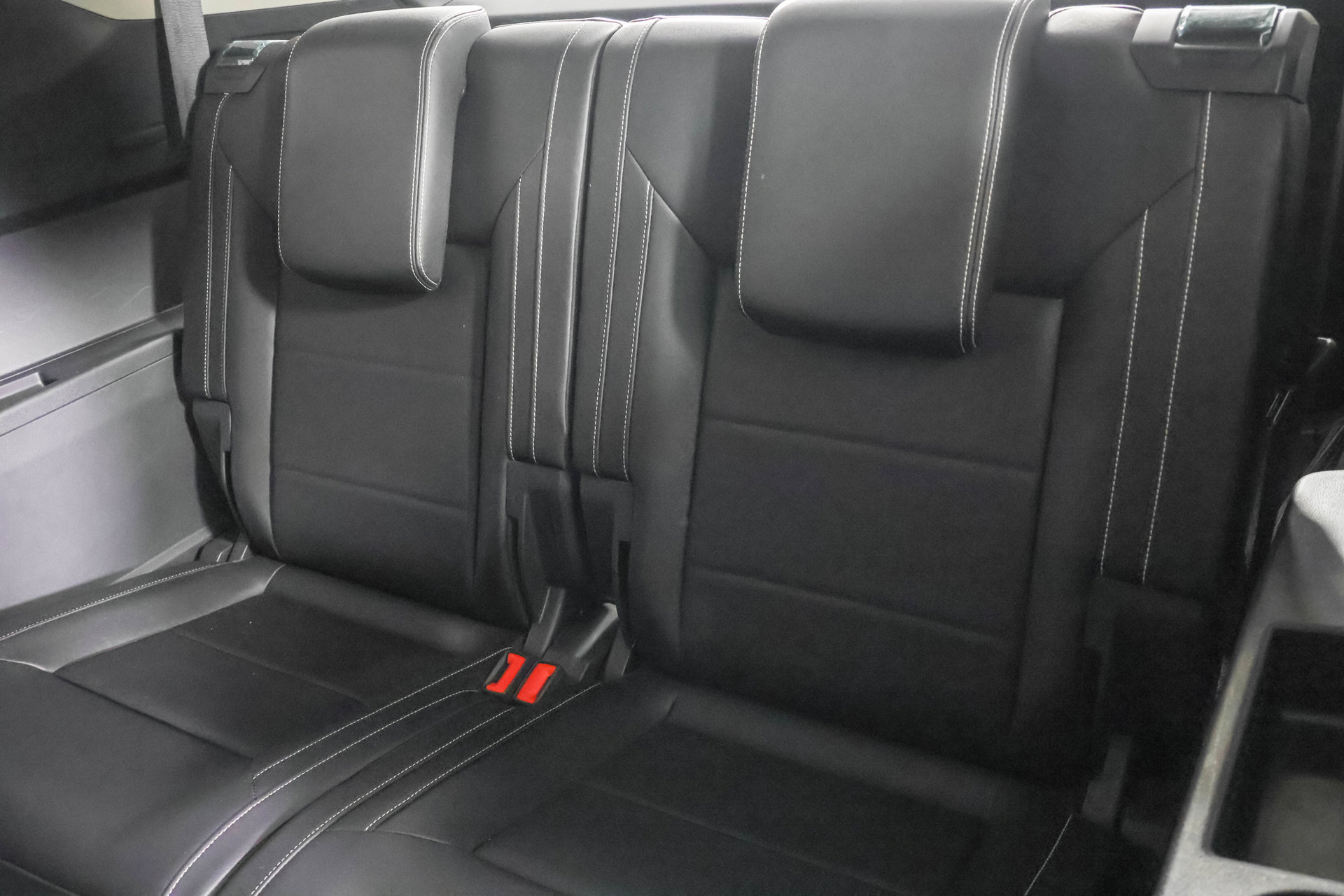 Used 2023 Volkswagen Atlas SE w/ Black Wheel Package AWD/4WD image 37