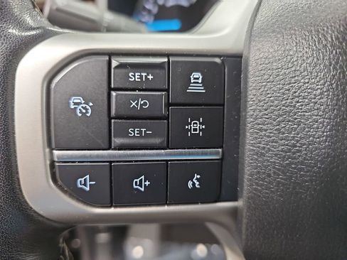 Used 2024 Ford Expedition Max Limited AWD/4WD image 17