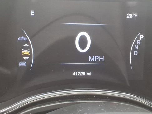 Used 2020 Jeep Grand Cherokee Limited image 32