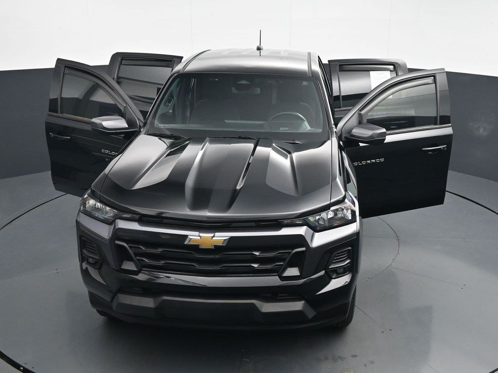 Used 2024 Chevrolet Colorado LT w/ LT Convenience Package RWD image 29