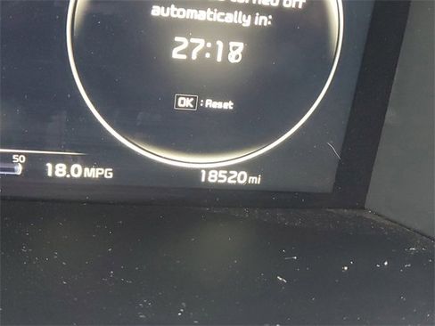 Certified 2023 Kia Sorento SX image 22