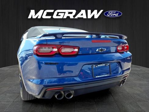Used 2023 Chevrolet Camaro LT w/ Technology Package RWD image 16