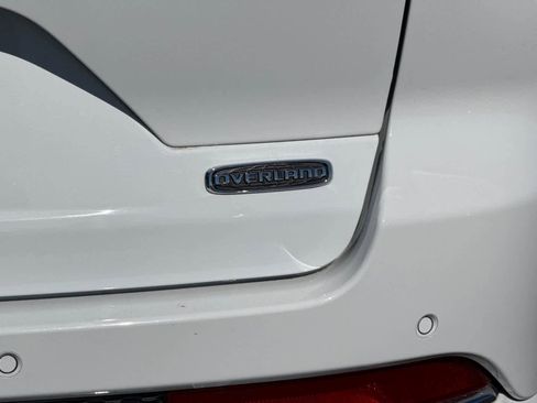 Used 2022 Jeep Grand Cherokee Overland w/ Adv Protech Group III image 33