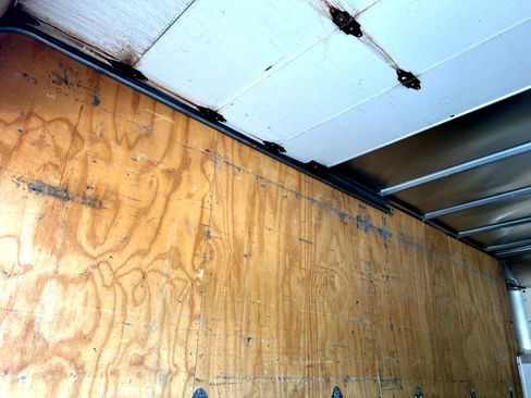 Used 2015 Ford E-350 and Econoline 350 Super Duty image 14