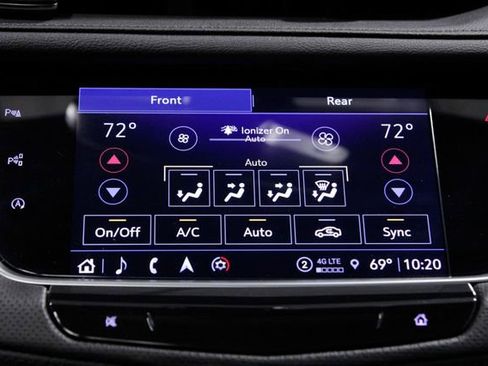 Used 2022 Cadillac XT5 Premium Luxury w/ Technology Package image 32