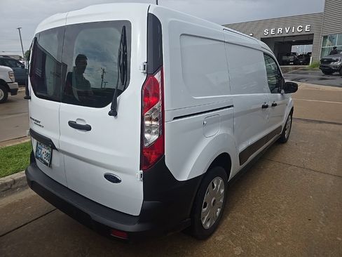 Used 2023 Ford Transit Connect XL FWD image 5