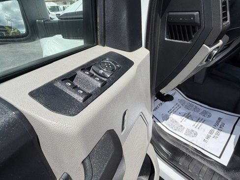 Used 2019 Ford F250 XL w/ Power Equipment Group AWD/4WD image 18