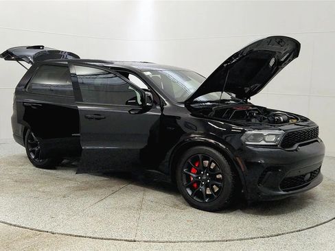 Used 2024 Dodge Durango SRT image 9