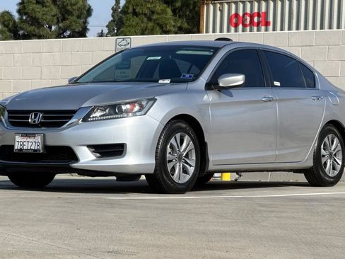 Used 2013 Honda Accord LX image 10