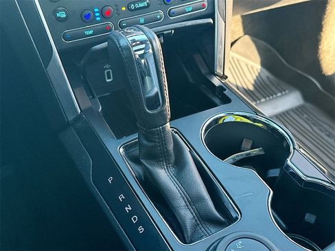 Used 2018 Ford Explorer Sport w/ Equipment Group 401A image 22