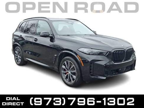 Certified 2025 BMW X5 xDrive40i w/ M Sport Package image 1
