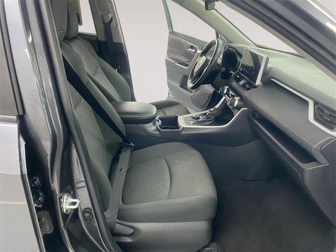 Used 2024 Toyota RAV4 XLE image 15