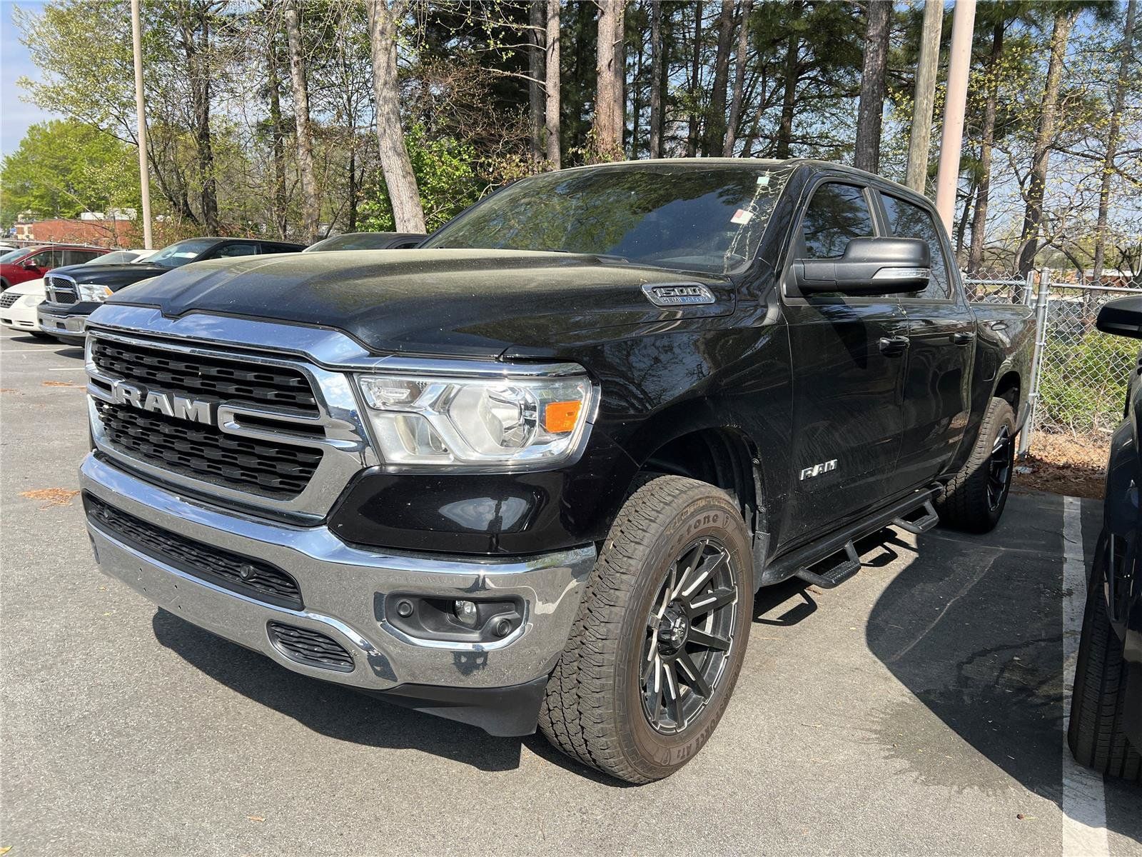 Used 2022 RAM 1500 Big Horn AWD/4WD image 2
