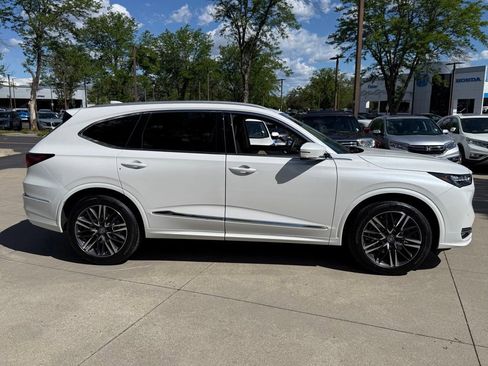 Used 2026 Acura MDX SH-AWD w/ Advance Package image 3