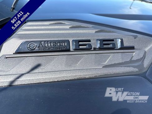 Used 2025 Chevrolet Silverado 2500 High Country w/ Midnight Edition AWD/4WD image 10