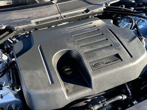 Certified 2024 Land Rover Defender 130 X image 30